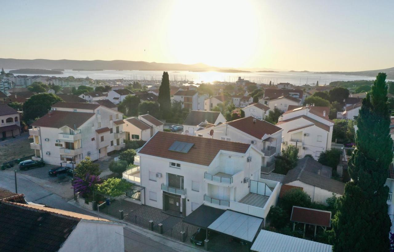 Apartments Dumancic Biograd Na Moru Exteriör bild