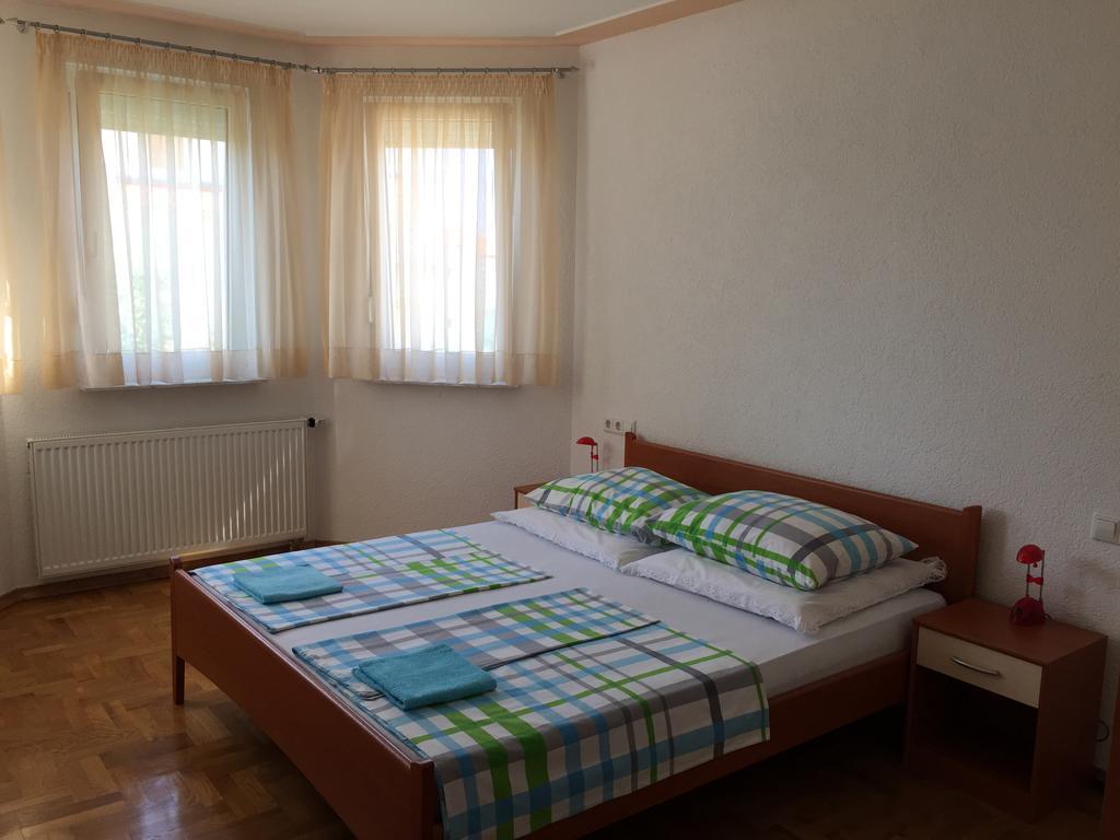 Apartments Dumancic Biograd Na Moru Exteriör bild