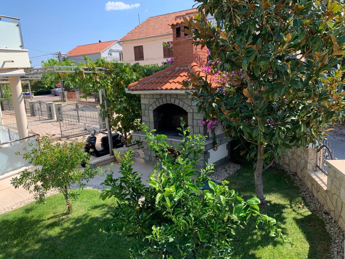 Apartments Dumancic Biograd Na Moru Exteriör bild
