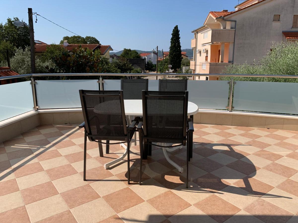 Apartments Dumancic Biograd Na Moru Exteriör bild