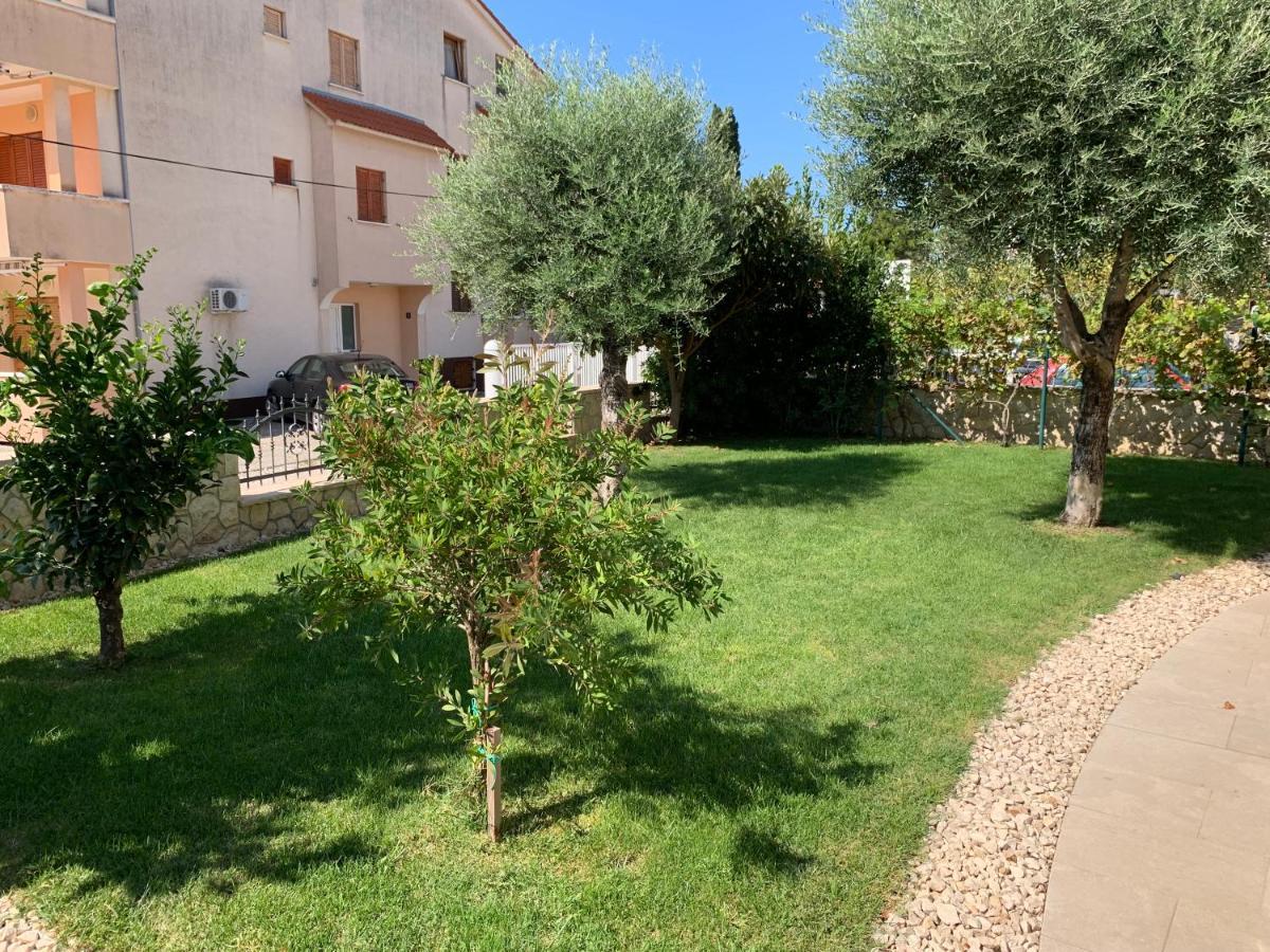 Apartments Dumancic Biograd Na Moru Exteriör bild